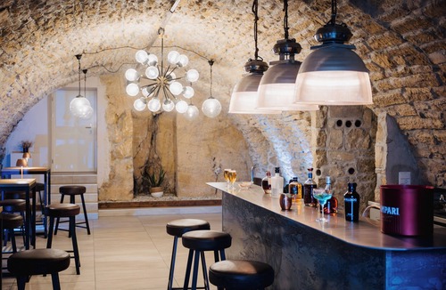 Hauterive House | Les Vieux toits