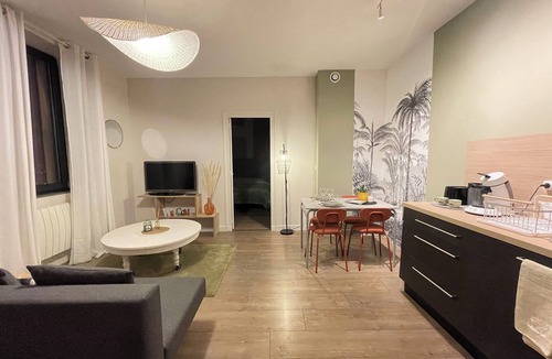 Bourroches Apartment | Les Vignes - Cosy, View over Dijon