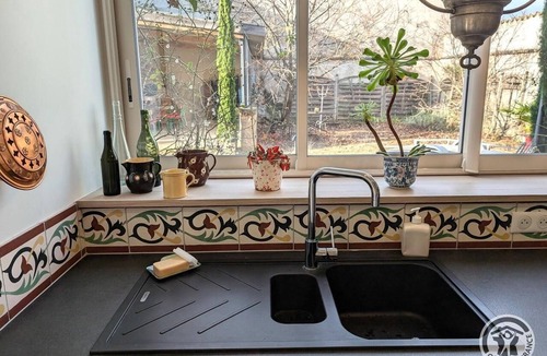 Villie-Morgon House | Les Vignes de Théonie