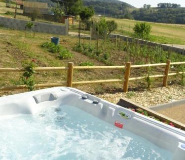 Marchamp House | Les violettes du Bugey