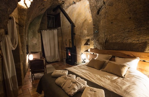 Doue-la-Fontaine Bed & Breakfast | Les Voûtes Oubliées