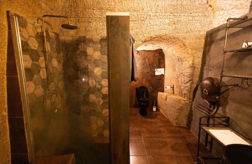 Doue-la-Fontaine Bed & Breakfast | Les Voûtes Oubliées