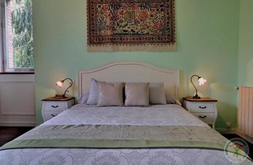 Erce-pres-Liffre Bed & Breakfast | Les voisins de l'illet