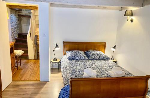 Dinan House | Les Volets Blancs