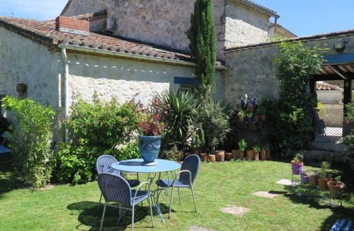 Sauvagnas House | Les Volets Bleus by Interhome