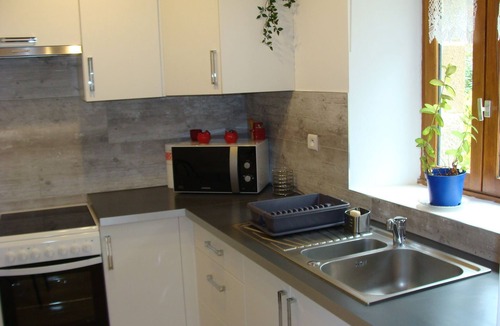 Lantic House | "Les Volets Bleus"