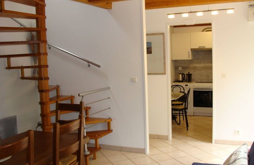 Lantic House | "Les Volets Bleus"