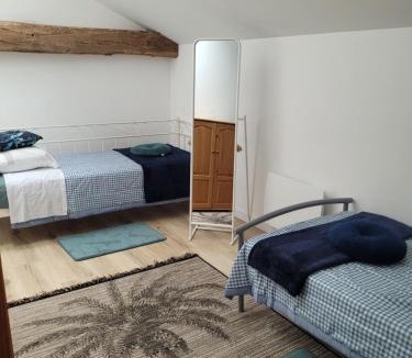 Pointis-Inard House | Les Volets Bleus