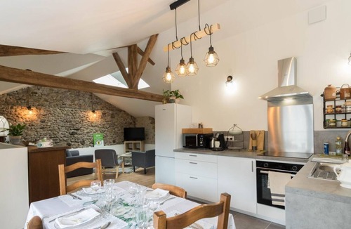 Pointis-Inard House | Les Volets Bleus - POINTIS INARD