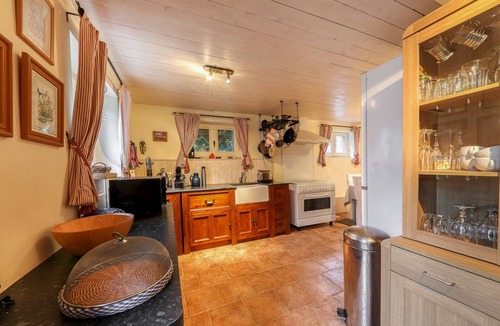 Saint-Aignan House | Les Volets Bleus