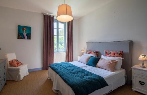 Maillane House | Les volets bleus-Maillane