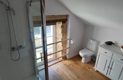 La Croix-Hellean House | Les Volets Gris