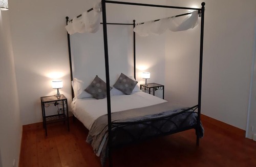 Aulnay Bed & Breakfast | Les Volets Verts Aulnay