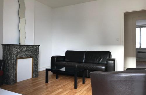 Lorient Apartment | Lesage 2