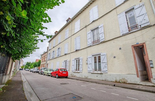 Sainte-Savine Apartment | LEscapade - SAINTE SAVINE