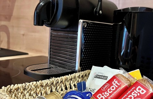 Limoges Apartment | Lescinqsuites/Le Marrakech - Dabnb