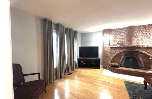 Wasaga Beach House | Leslie