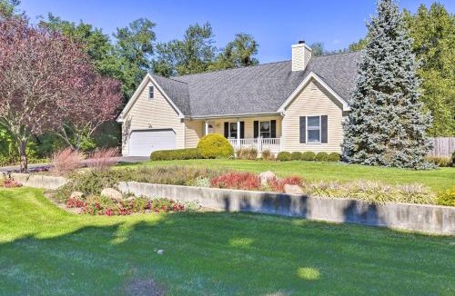 Jamesport House | Less Than 1 Mi to Beach Luxury North Fork Retreat with Deck