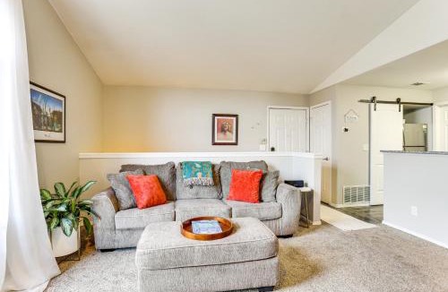 Castlewood Apartment | Less Than 1 Mi to Light Rail! Centennial Condo with Balcony