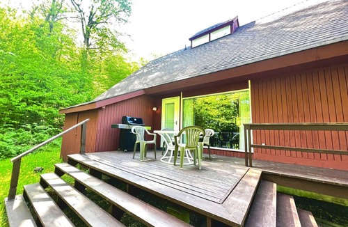 Stratton and Bromley Ski Areas House | Less the 1 mile to Bromley!