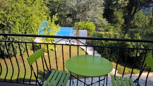 Tournay Bed & Breakfast | LESSENCIEL