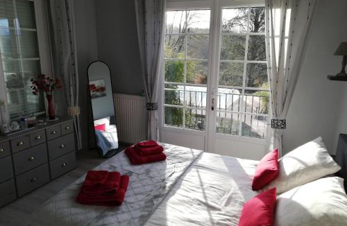 Tournay Bed & Breakfast | LESSENCIEL