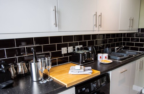 Abergavenny Apartment | Lestrade 2 Bed Apartment Duplex