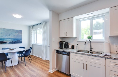 Southwest Raleigh House | Let's Gogh State!