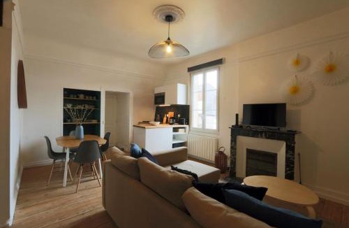 Old Town Apartment | Let's take a walk in the woods