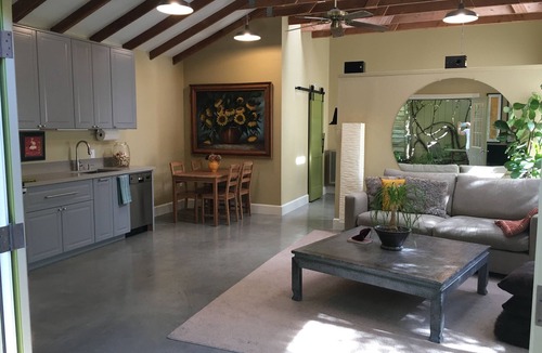 Freestone House | Let the sun shine in!