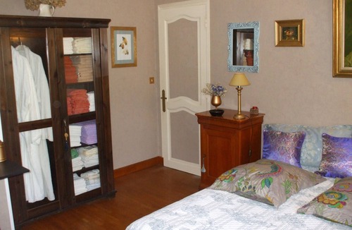 Aiguillon House | "LeTuc Blanc", Chemin Lucien Michard