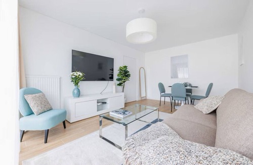 Levallois-Perret Apartment | Levallois - Balcon - 1 chambre
