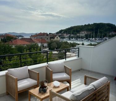 Veli Iz Apartment | Levanat Iž