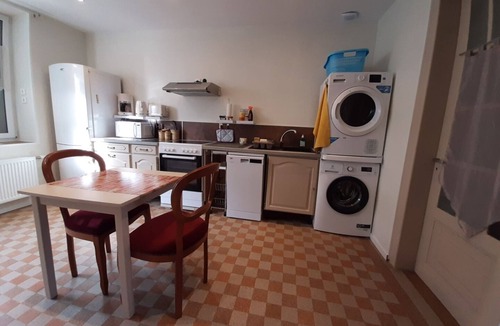 Le Mele-sur-Sarthe Apartment | LEVEL ON SITE