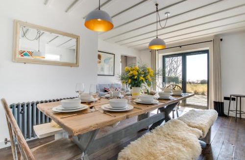 Walberswick House | Leveretts