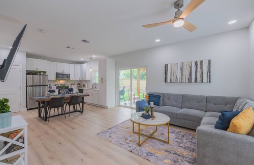 Wetmore House | Levy inn Luxury cottage
