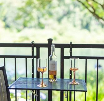 Woodland Hotel | Lewis River Inn