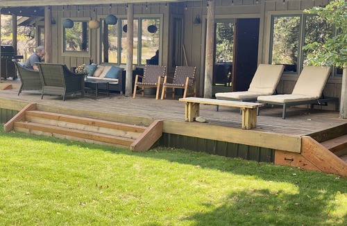 Methow Valley House | -Lewisia Lodge River Retreat