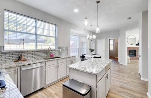 Lewisville House | Lewisville Estate - Spacious 5BR w/Game Room