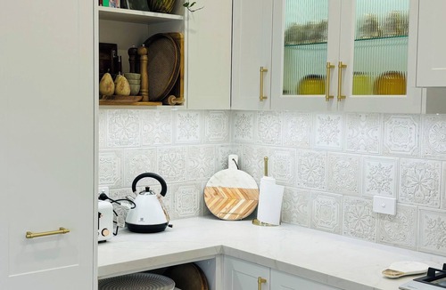 Bathurst House | Lexden on Brilliant St Bathurst