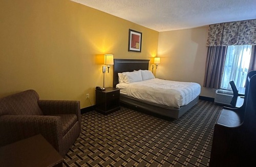 Lexington Hotel | Lexington Inn and Suites