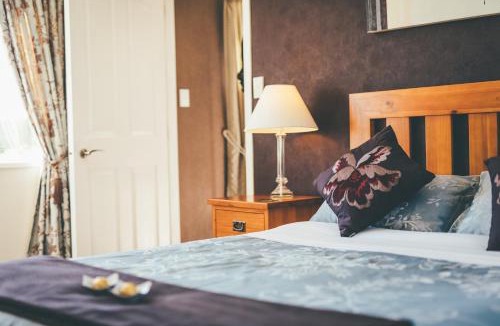 Cambridge House | Lexington Park Cottages