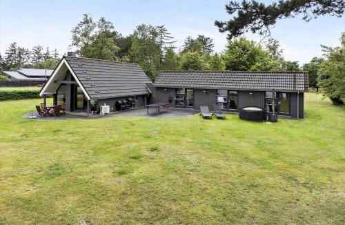 Hojslev House | LF15210-Hojslev-Jelsevej-210
