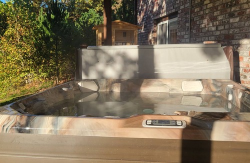 Bella Vista Apartment | LI VRBO - NWA mt bike, hike, and golf retreat