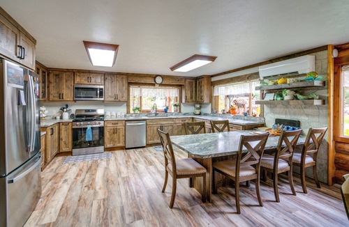 Libby House | Libby Home w/Mountain Views: Gazebo & Fire Pit!