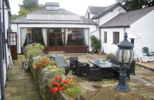 Tal-y-Cafn House | Libbylyn