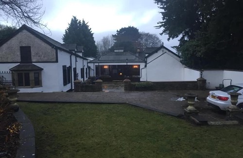 Tal-y-Cafn House | Libbylyn