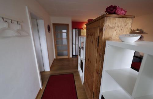 Villeneuve Apartment | Libellules