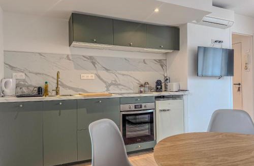 Fontaine Apartment | Liberté Prestige - Tram - Rocade