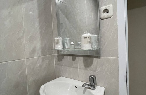 Banjartegehe Hotel | Liberta Home Lovina Bali